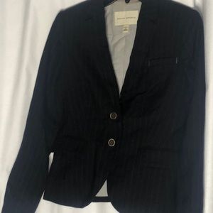 Banana Republic Women Black stretch Blazer with strips of gray 2 buttons size 4